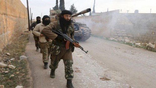 Efrin’de SMO’ya bağlı silahlı gruplar arasında şiddetli çatışmalar!