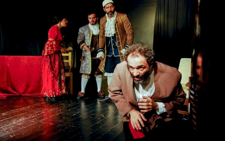 Adana'nın ardından Mersin'de de Kürtçe tiyatroya yasak