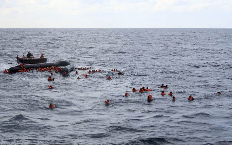 Suriye açıklarında göçmen teknesi battı: 24 ölü