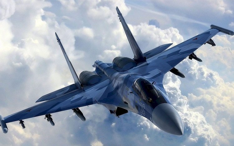 İran, Rusya'dan Su-35 savaş uçaklarının alımının kesinleştiğini açıkladı