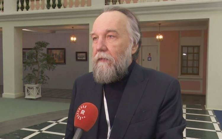 Putin'in akıl hocası Dugin: Rojava Kürtleri kurban edildi