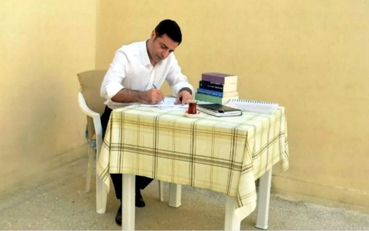 Demirtaş yazdı: HDP, Kılıçdaroğlu'ndan ne isteyecek?