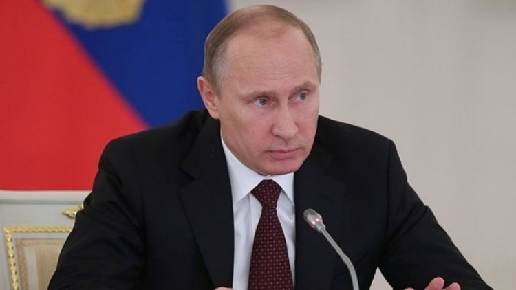 Putin:Suriye'nin iç işlerine karışmiyoruz,sadece terörle mücadele ediyoruz.