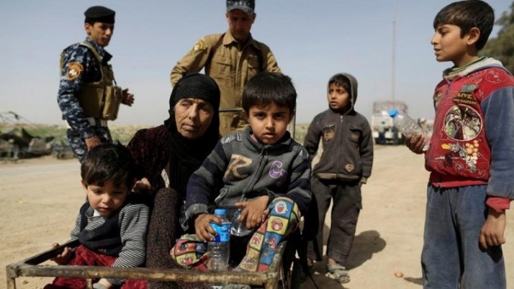 Musul'dan kaçan siviller için yeni mülteci kampı kuruldu