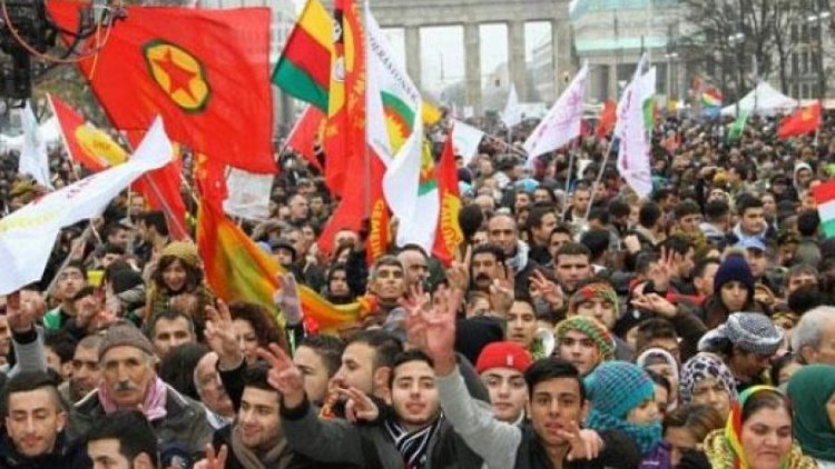 Almanya, Öcalan ve PKK sembollerini yasakladı