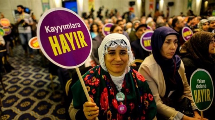 HDP'nin referandum şarkısı 'Bêjin Na' Türkiye genelinde yasaklandı!