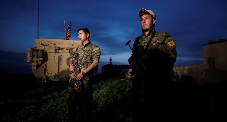 ABD'li yetkililer: Suriyeli Kürtlere silah sevkiyatı başladı