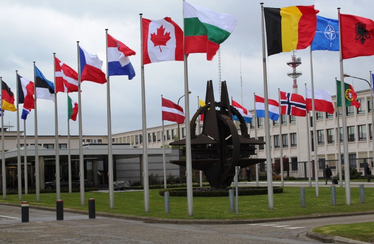 NATO Peşmerge'yi destekleye devam edeceğiz