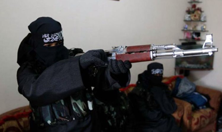 IŞİD’li kadınlar ölüm saçıyor