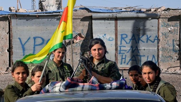 Kürt güçleri Rakka'nın ilk mahallesinde
