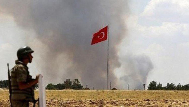 Türk Topçuları Afrin'de birçok alanı bombaladı. Yaralı siviller var