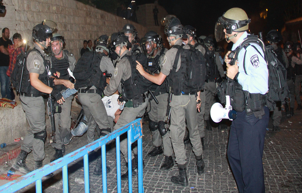 Kudüs'te yüksel gerilim! 50 Filistinli yaralandı
