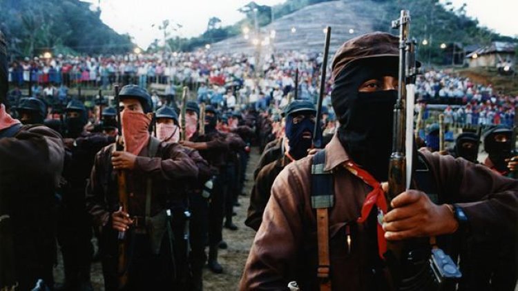 Zapatista Ulusal Kurtuluş Ordusu'ndan silahlara veda! 