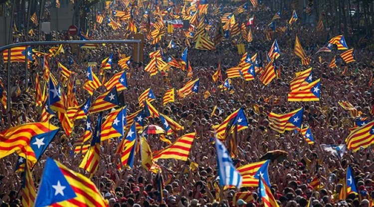 İspanya, Katalonya'nın tüm mali kaynaklarına el koydu