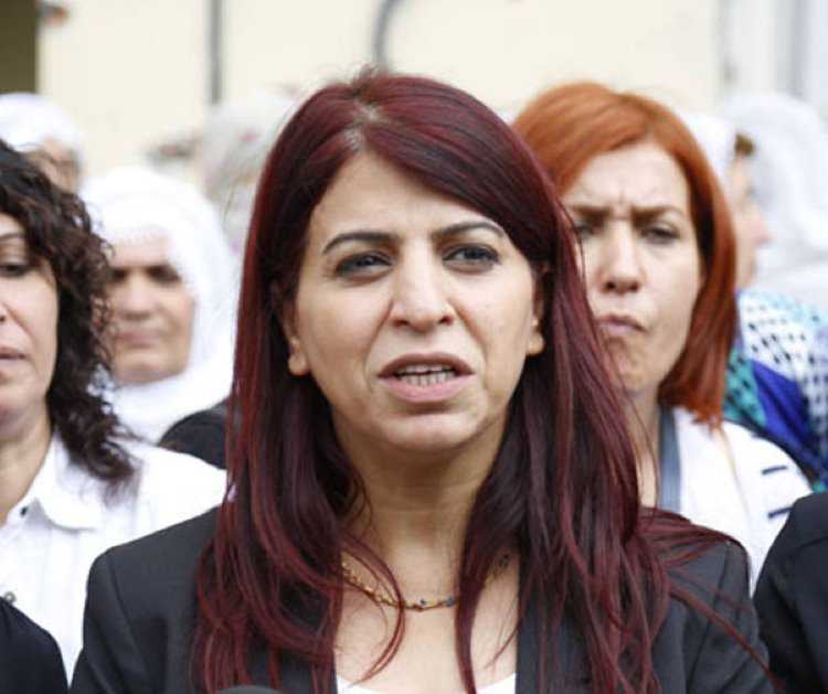 HDP milletvekili Sibel Yiğitalp gözaltına alındı