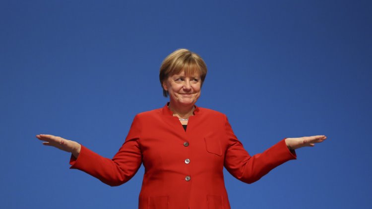 Angela Merkel 4. kez başbakan oldu