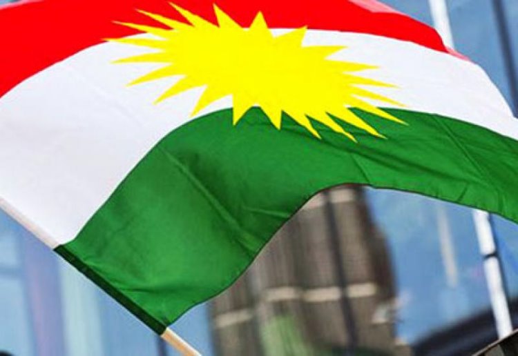 Heşdi Şabi Kürdistan bayrağını indirdi