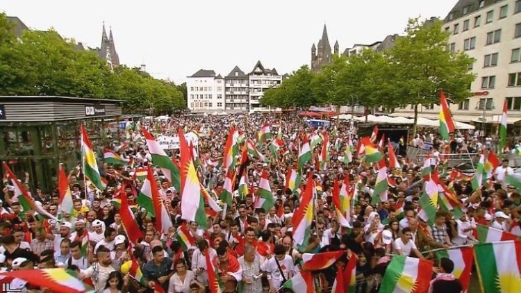 Kürdistan'lılar Fransa’da büyük gösteriye hazırlanıyor