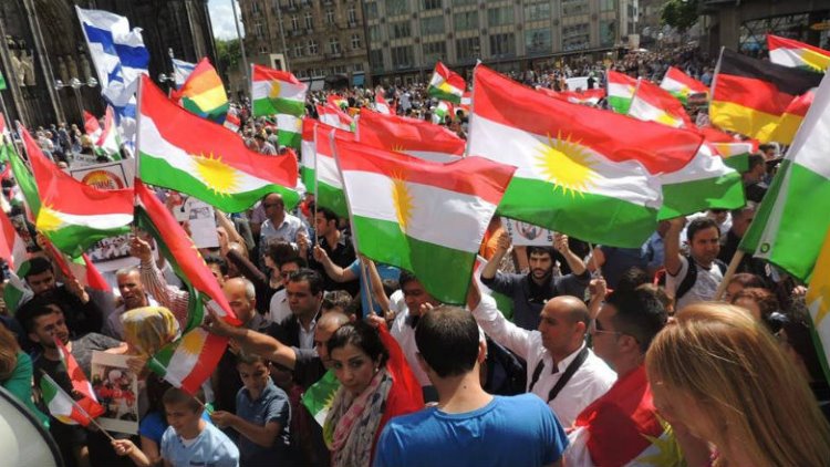 Türk İslamcı yazar Kürtlerin bağımsızlık talebini meşru ve makul bulmadı!