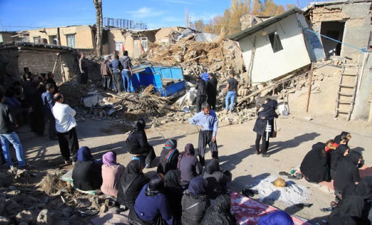 Danimarka'da Kürdistan'daki depremzedeler için yardım kampanyası