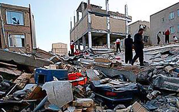 İran'ın verdiği bilanço gerçeği yansıtmıyor,depremde hayatını kaybedenlerin sayısının daha yüksek 