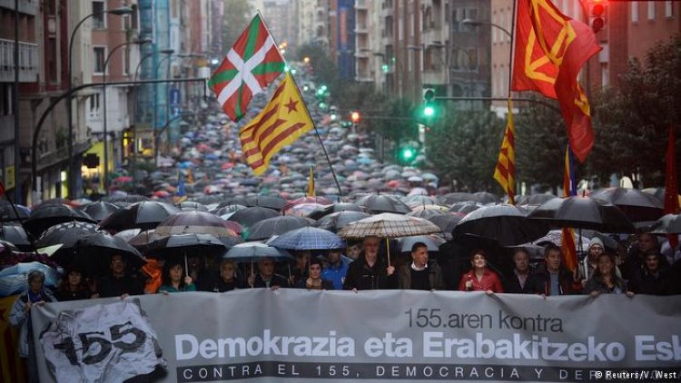 Basklardan Katalanlara destek: 40 bini aşkın kişilik protesto