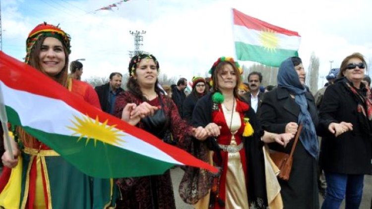 Irak'tan Kürdistan'a: Diyalog için şartımız,Referandumu iptal edin