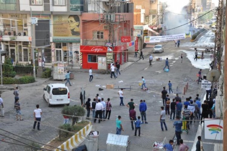Mardin'de gösteri ve yürüyüşler OHAL sonuna kadar yasaklandı