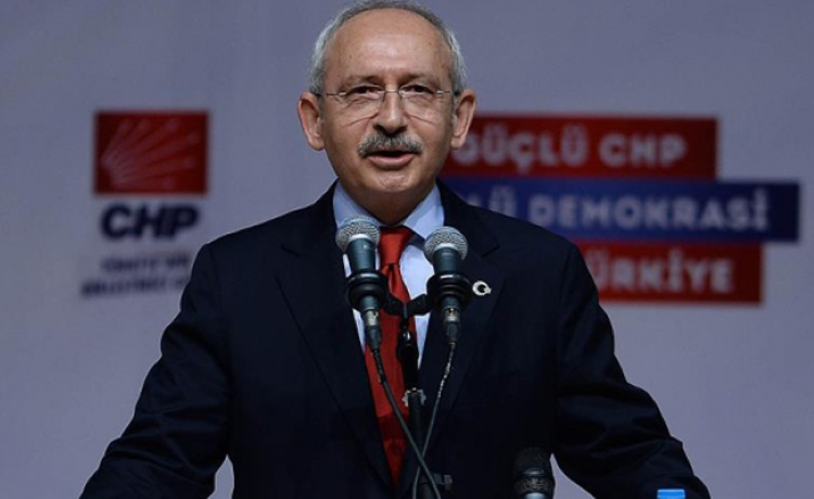 CHP'de Kılıçdaroğlu yeniden başkan seçildi