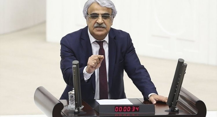 HDP'nin yeni Başkanvekili Mithat Sancar