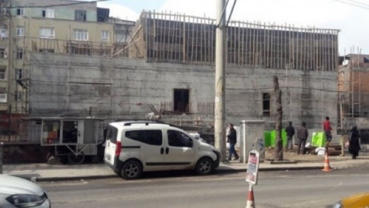 Diyarbakır'da Yıkılan sağlık ocağı yerine karakol yapıldı