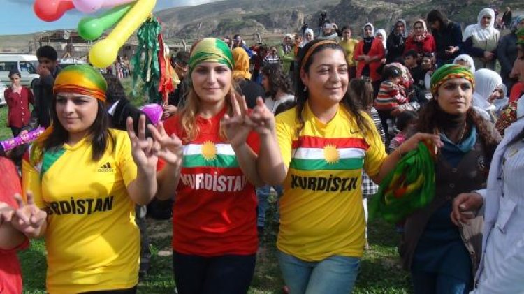 Metropoll: Türkiye’de seçimlerin kaderini Kürtler belirleyecek 
