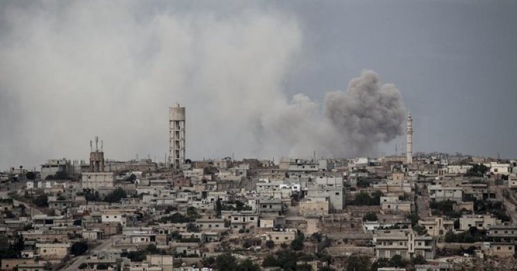 Rusya İdlib'te bombardımana başladı