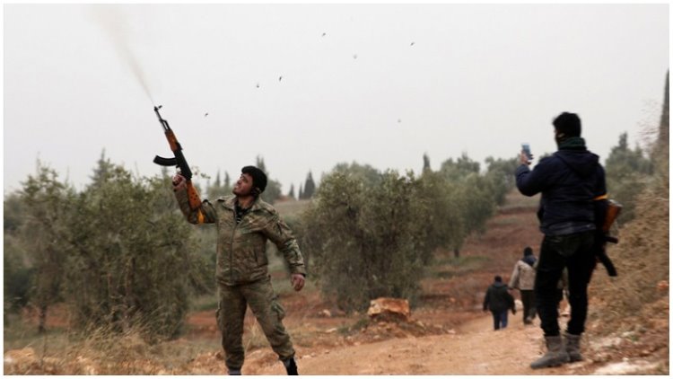 Afrin’de silahlı çete grupların ‘zeytin’ kavgası: 15 yaralı