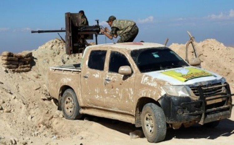 Derazor’un Hecin bölgesinde,DSG ile IŞİD arasında şiddetli çatışmalar