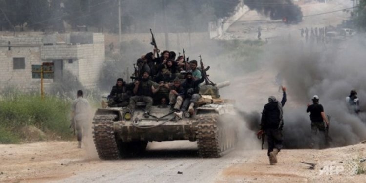 İdlib’de cihatçılar tampon bölgeden saldırdı,Çok sayıda ölü ve yaralı