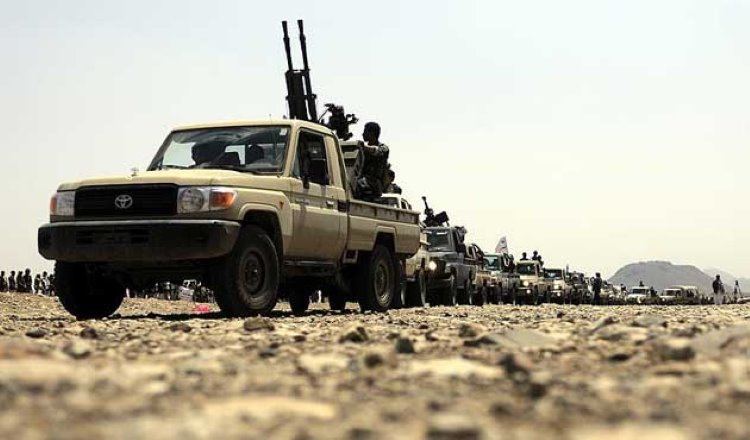 Yemen ordusu stratejik konumdaki Hudeyde Limanı'na yaklaştı