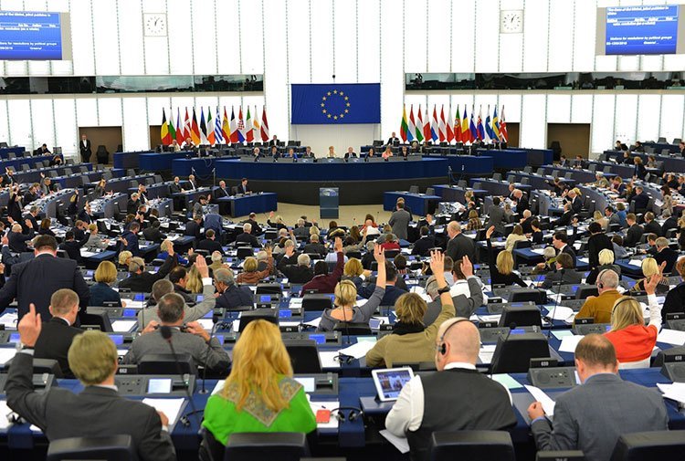Avrupa Parlamentosu’ndan Türkiye adımı: Müzakereler askıya alınsın