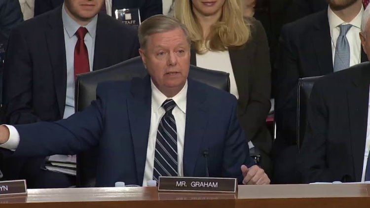 Senatör Graham: Umarım Başkan Trump Suriye konusunu etraflıca düşünür