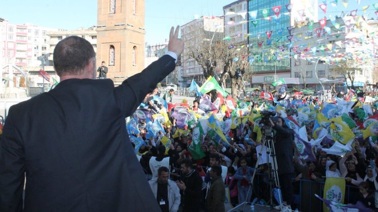 HDP: Oyumuzu çalıyorlar