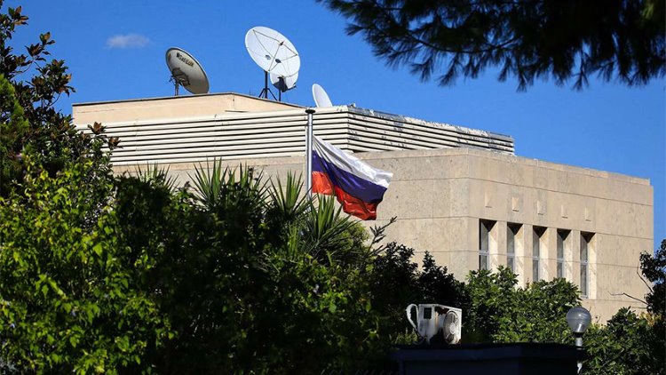 Rusya’nın Atina Büyükelçiliğine bombalı saldırı