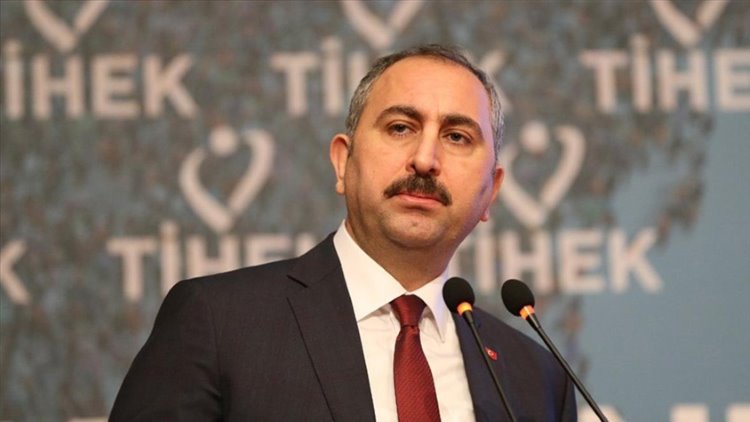 Adalet Bakanı Gül'den Fırat'ın Doğusu'na operasyon açıklaması