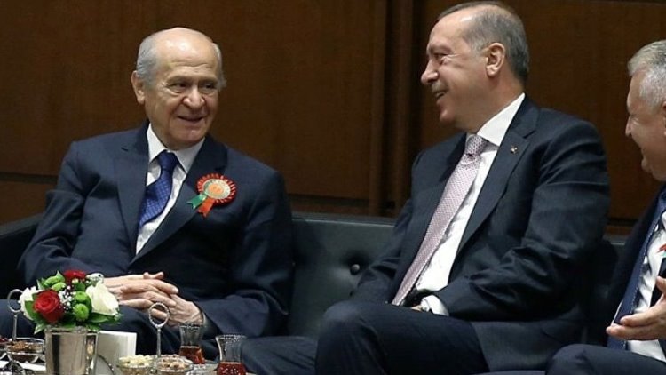 Erdoğan'ın hırsı, partisi AKP'yi zayıflatırken MHP'yi güçlendiriyor