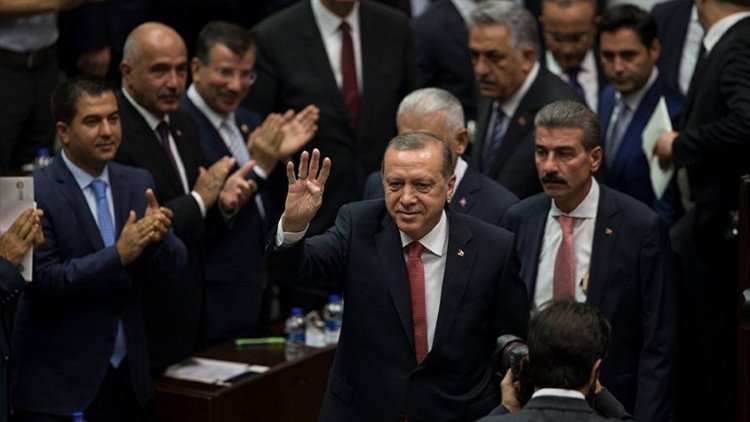 Erdoğan'ın çevresinde İstanbul seçimine etki eden iki farklı grup