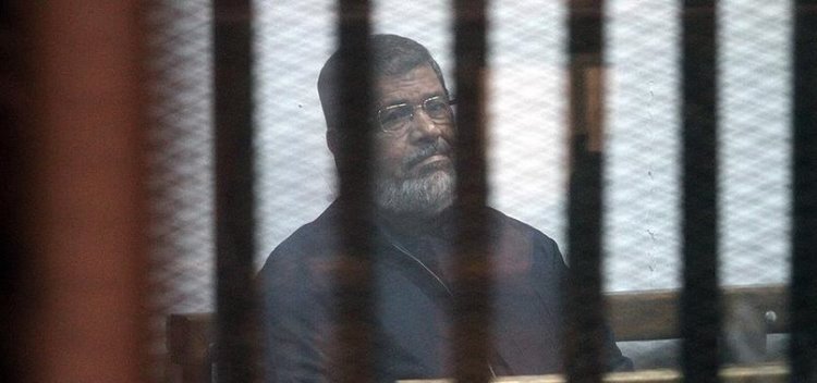 Muhammed Mursi mahkemede hayatını kaybetti