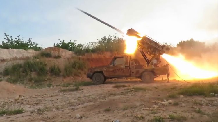 ÖSO'dan Kobane'ye roket ve top saldırısı
