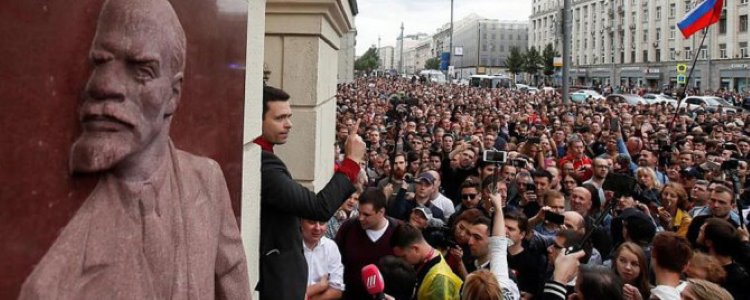 Yerel seçim öncesi Moskova'da düzenlenen eylemde onlarca kişi gözaltına alındı