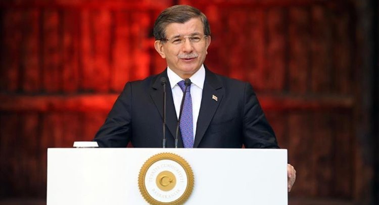 Davutoğlu, 2014 Peşmerge'yle Kobane'ye neden girmediklerini açıkladı