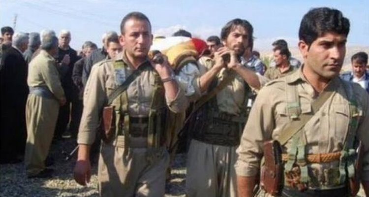 iran rejimi Mahabad'ta HDK üyesi 2 Kürt gencini katletti