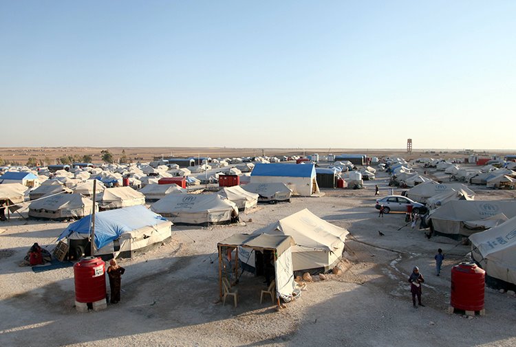 Yüzlerce IŞİD’li Eyn İsa Kampı'ndan kaçtı